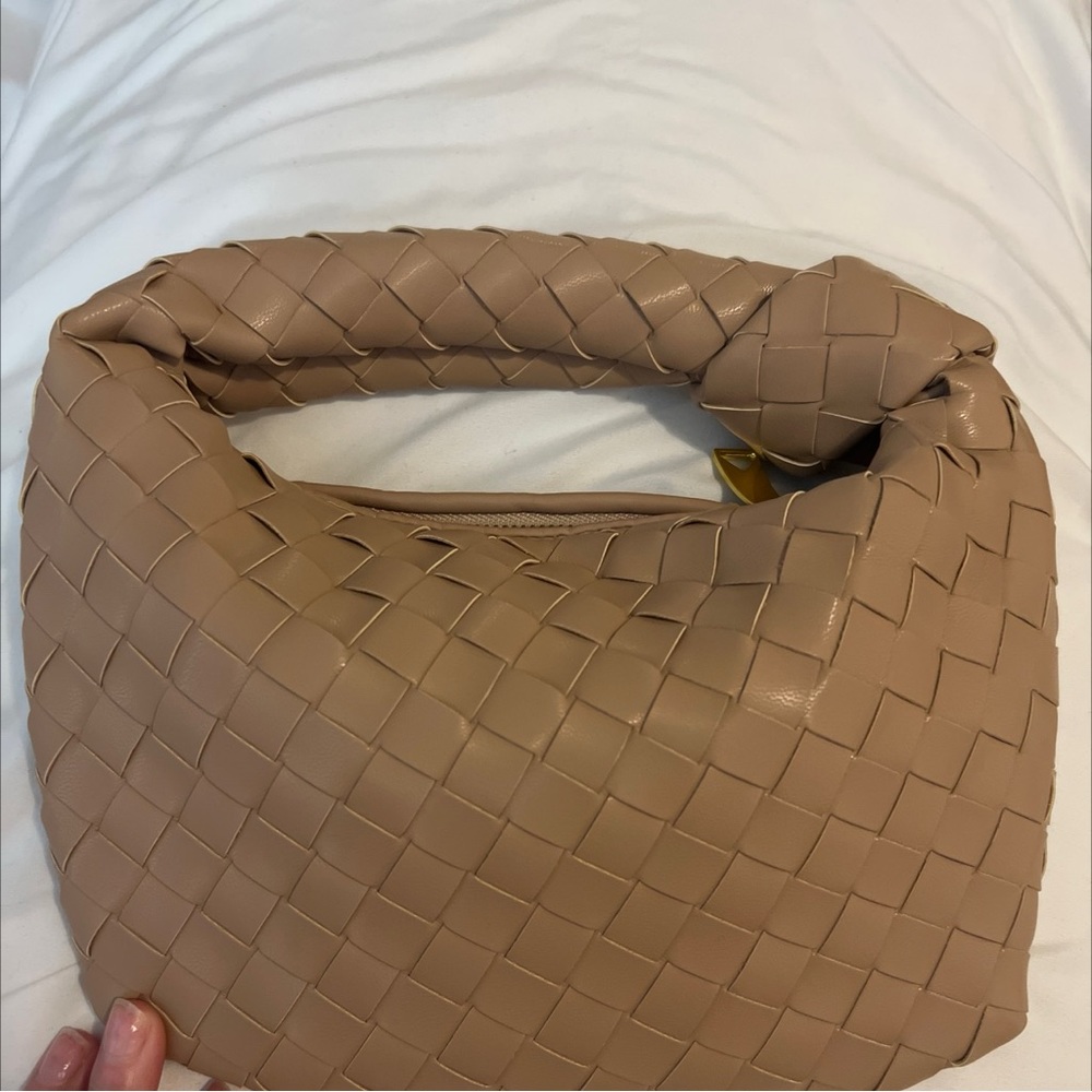 Top knot woven bag/ mini jodie bag/ clutch bag